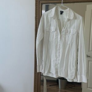 Patagonia lightly striped button down cotton shirt